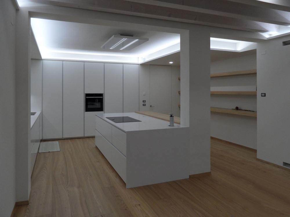 Foto Cucina Realizzata - design per interni di Marchiori Mario